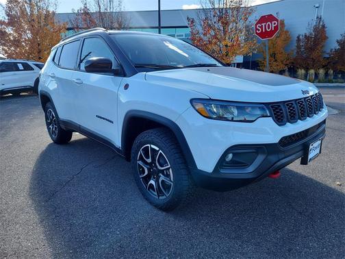2026 Jeep Compass Trailhawk
