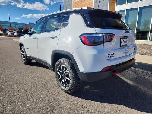 2026 Jeep Compass Trailhawk