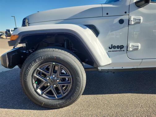 2026 Jeep Gladiator Sport S