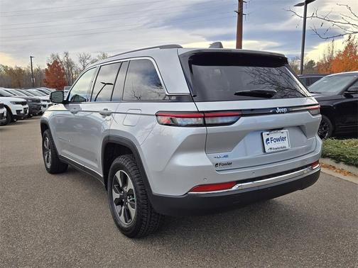 2024 Jeep Grand Cherokee 4xe Base