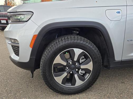 2024 Jeep Grand Cherokee 4xe Base