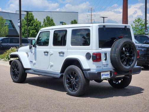 2025 Jeep Wrangler 4xe Sahara