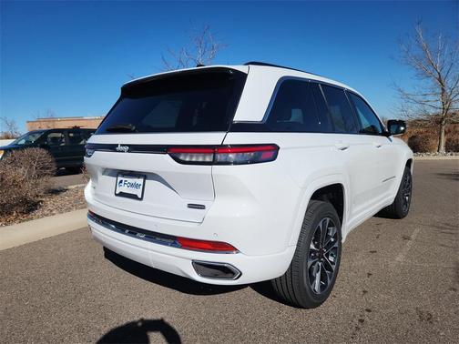 2025 Jeep Grand Cherokee Overland