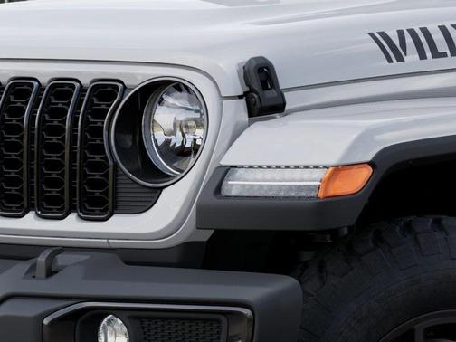 2025 Jeep Gladiator Willys