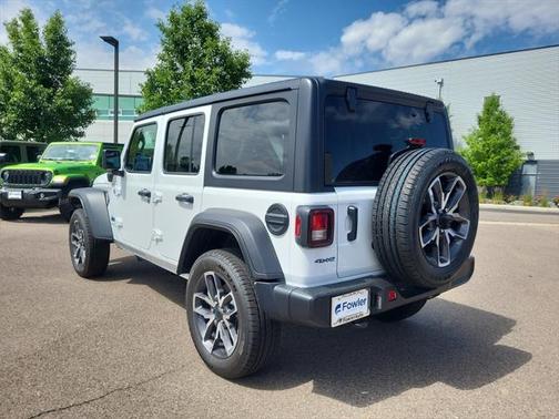2025 Jeep Wrangler 4xe Sport S