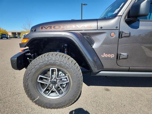 2025 Jeep Gladiator Mojave X