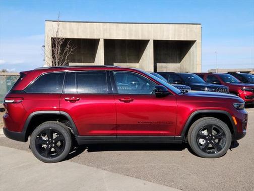 2025 Jeep Grand Cherokee Limited X