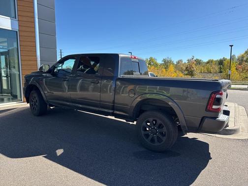 2022 RAM 2500 Laramie Mega Cab 4x4 6'4' Box