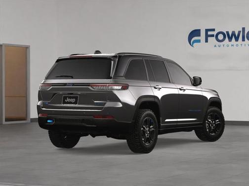 2025 Jeep Grand Cherokee 4xe Trailhawk