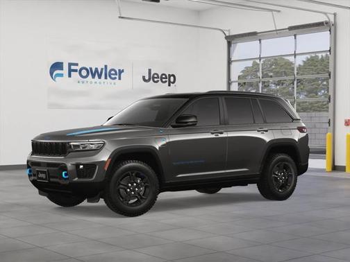 2025 Jeep Grand Cherokee 4xe Trailhawk