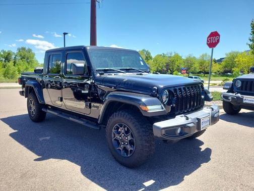 2023 Jeep Gladiator Willys 4x4