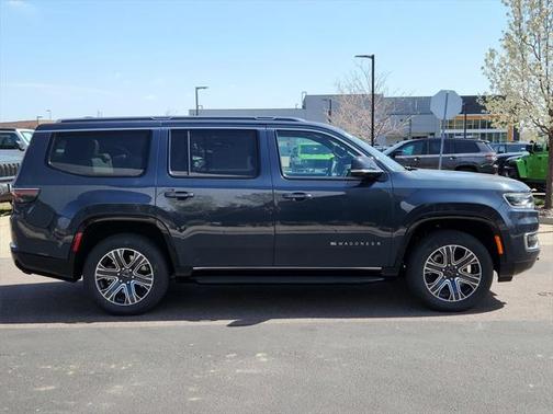 2025 Jeep Wagoneer 4x4