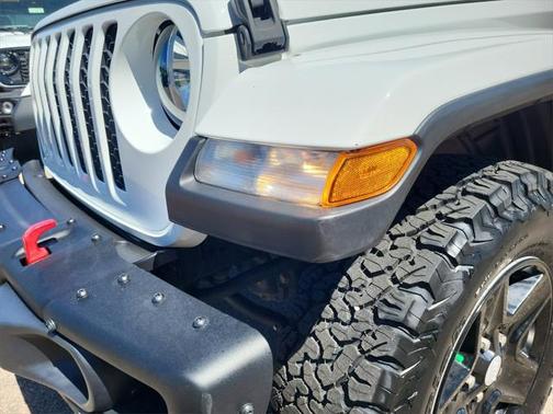2022 Jeep Gladiator Sport S