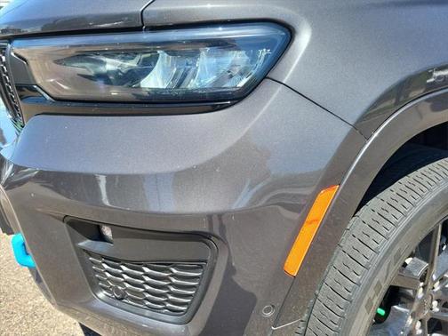 2023 Jeep Grand Cherokee 4xe 30th Anniversary