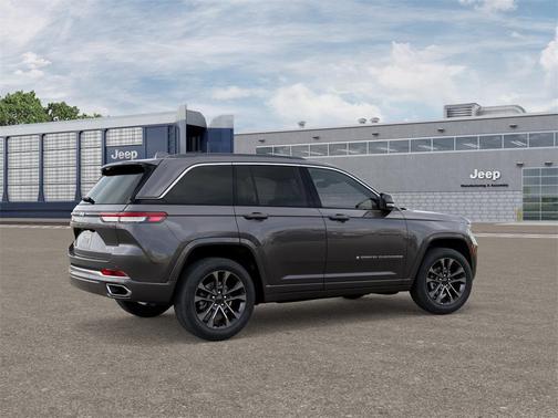 2025 Jeep Grand Cherokee Overland