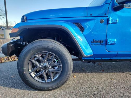 2026 Jeep Gladiator Sport S