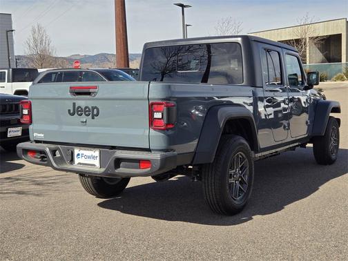 2026 Jeep Gladiator Sport S