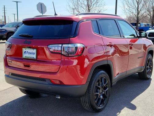 2025 Jeep Compass Latitude