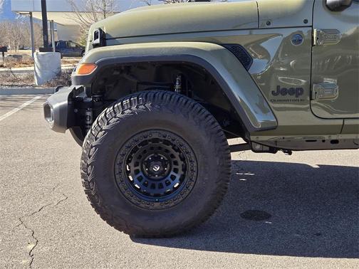 2026 Jeep Gladiator Sport S