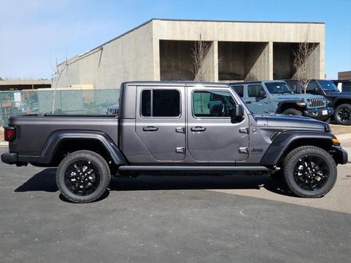 2025 Jeep Gladiator Nighthawk