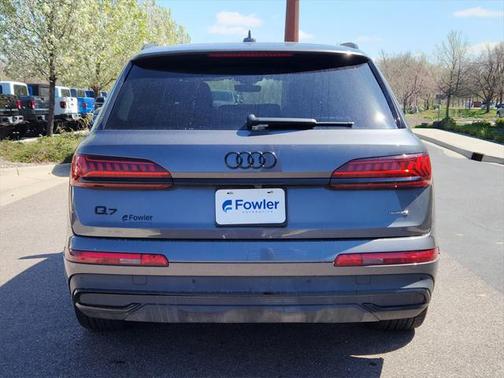 2022 Audi Q7 55 Prestige