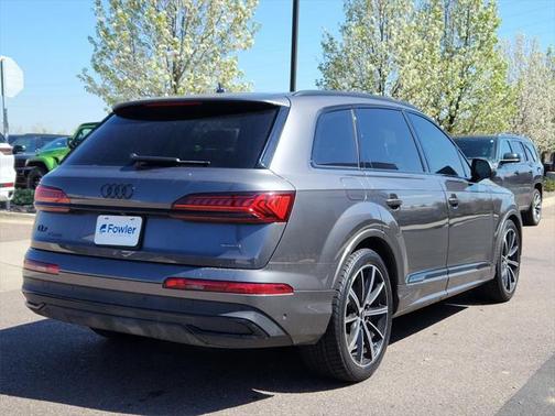 2022 Audi Q7 55 Prestige