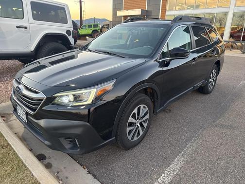 2022 Subaru Outback Premium