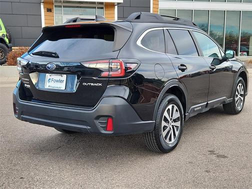 2022 Subaru Outback Premium
