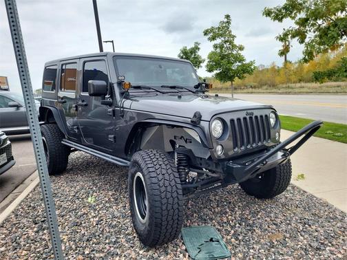 2017 Jeep Wrangler Unlimited Sahara