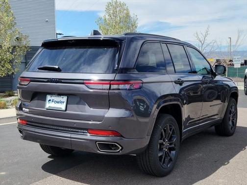 2025 Jeep Grand Cherokee 4xe Anniversary Edition