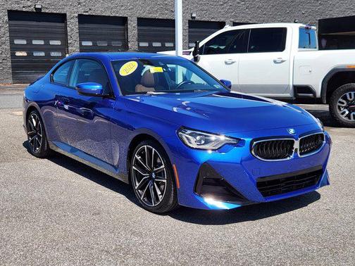 2022 BMW 230 i
