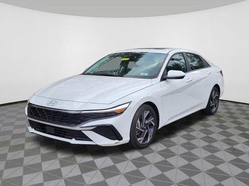 Serenity White 2025 Hyundai ELANTRA SEL