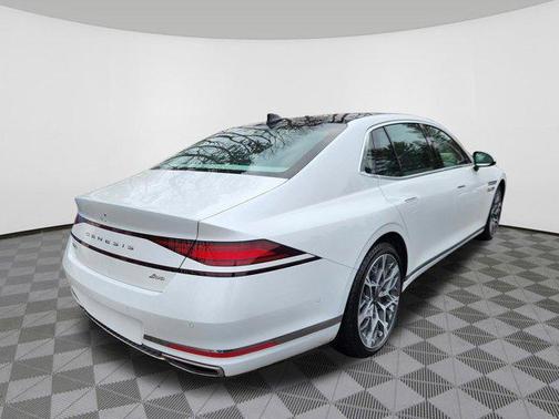 2025 Genesis G90 3.5T e-SC AWD