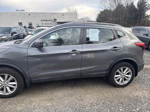 2017 Nissan Rogue Sport SV