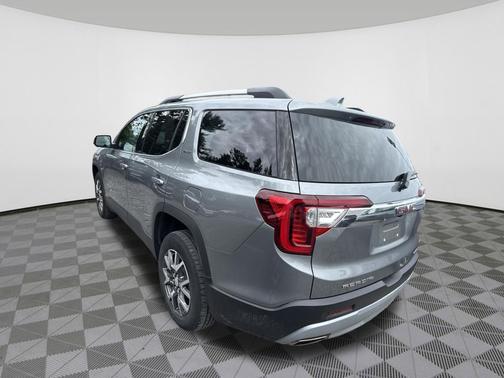 Sterling Metallic 2023 GMC Acadia AWD SLT
