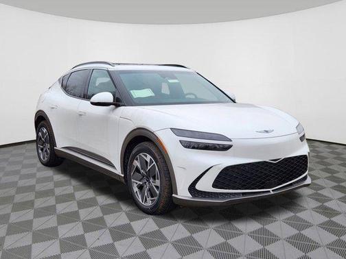 2025 Genesis GV60 Standard AWD