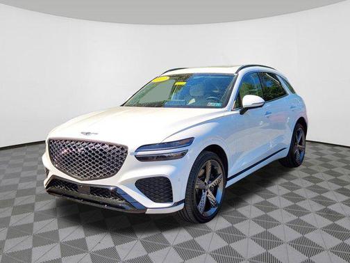 Uyuni White 2025 Genesis GV70 3.5T AWD Sport