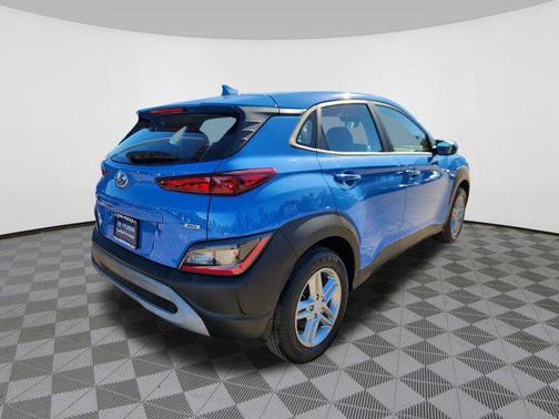2022 Hyundai KONA SE