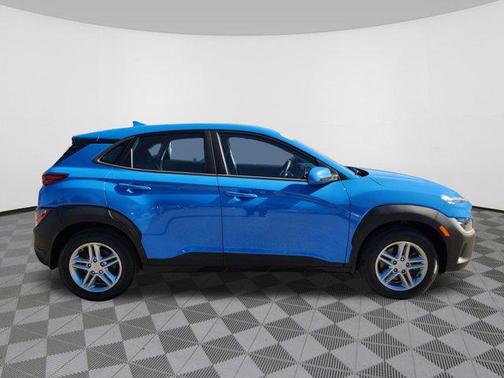 2022 Hyundai KONA SE