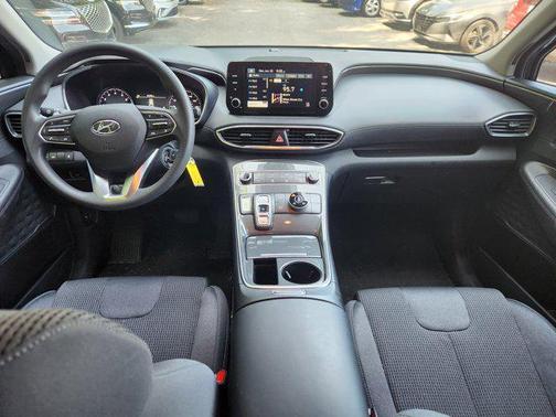 2022 Hyundai SANTA FE SE