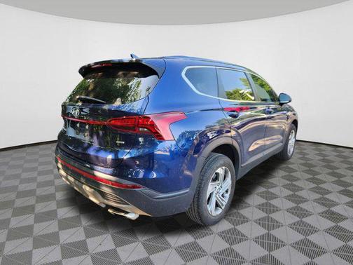 2022 Hyundai SANTA FE SE