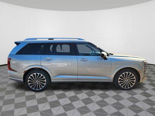 Typhoon Silver Metallic 2026 Hyundai PALISADE Calligraphy