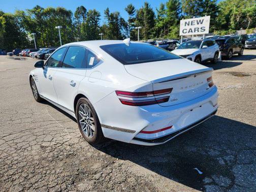 2025 Genesis G80 2.5T AWD