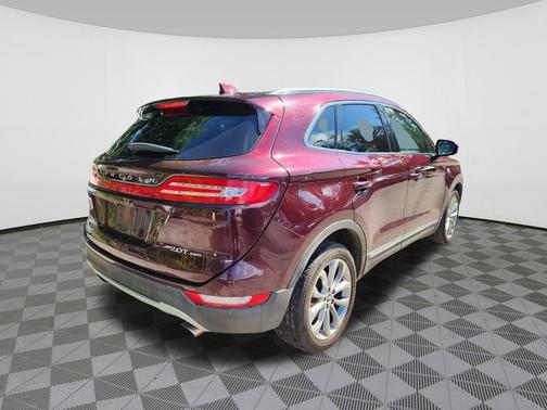 Ruby Red Metallic Tinted Clearcoat 2017 Lincoln MKC Select