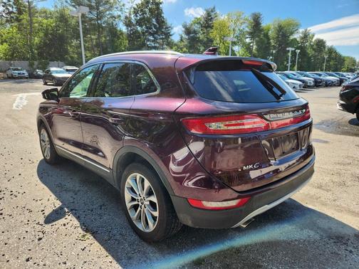 Ruby Red Metallic Tinted Clearcoat 2017 Lincoln MKC Select