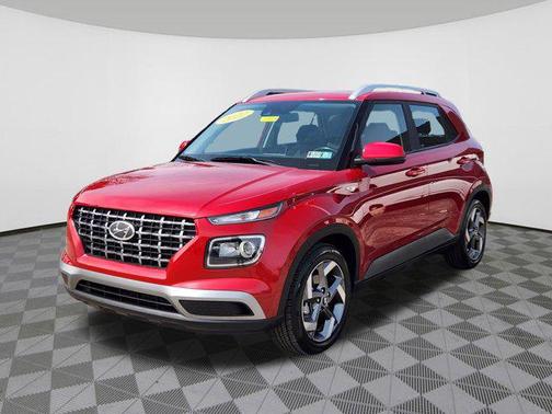 2022 Hyundai VENUE SEL
