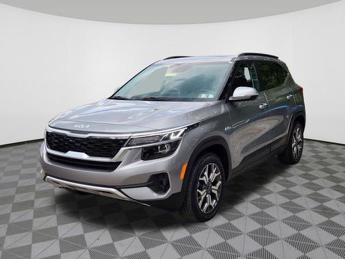 Steel Gray 2022 Kia Seltos EX