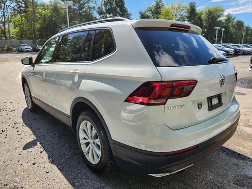 Pure White 2020 Volkswagen Tiguan 2.0T S