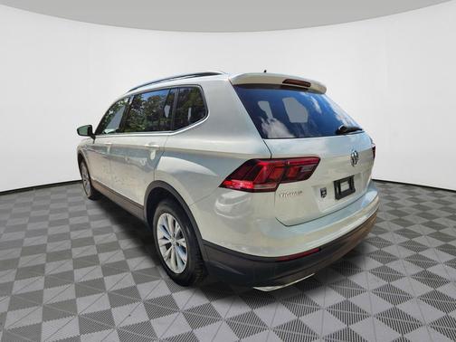 Pure White 2020 Volkswagen Tiguan 2.0T S