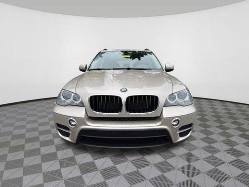Silver Metallic 2013 BMW X5 xDrive35i Premium